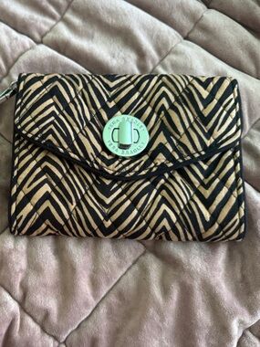 Vera Bradley Black and Tan Quilted Wristlet Clutch with Turn-Lock